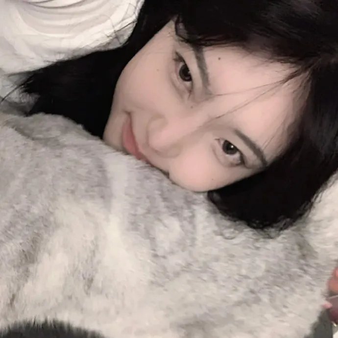 冬天的女子
